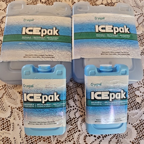 NEW - CRYOPAK  COMBO - 4 ICE PACKS - TWO SIZES - MEDIUM & LUNCH A - Picture 1 of 7